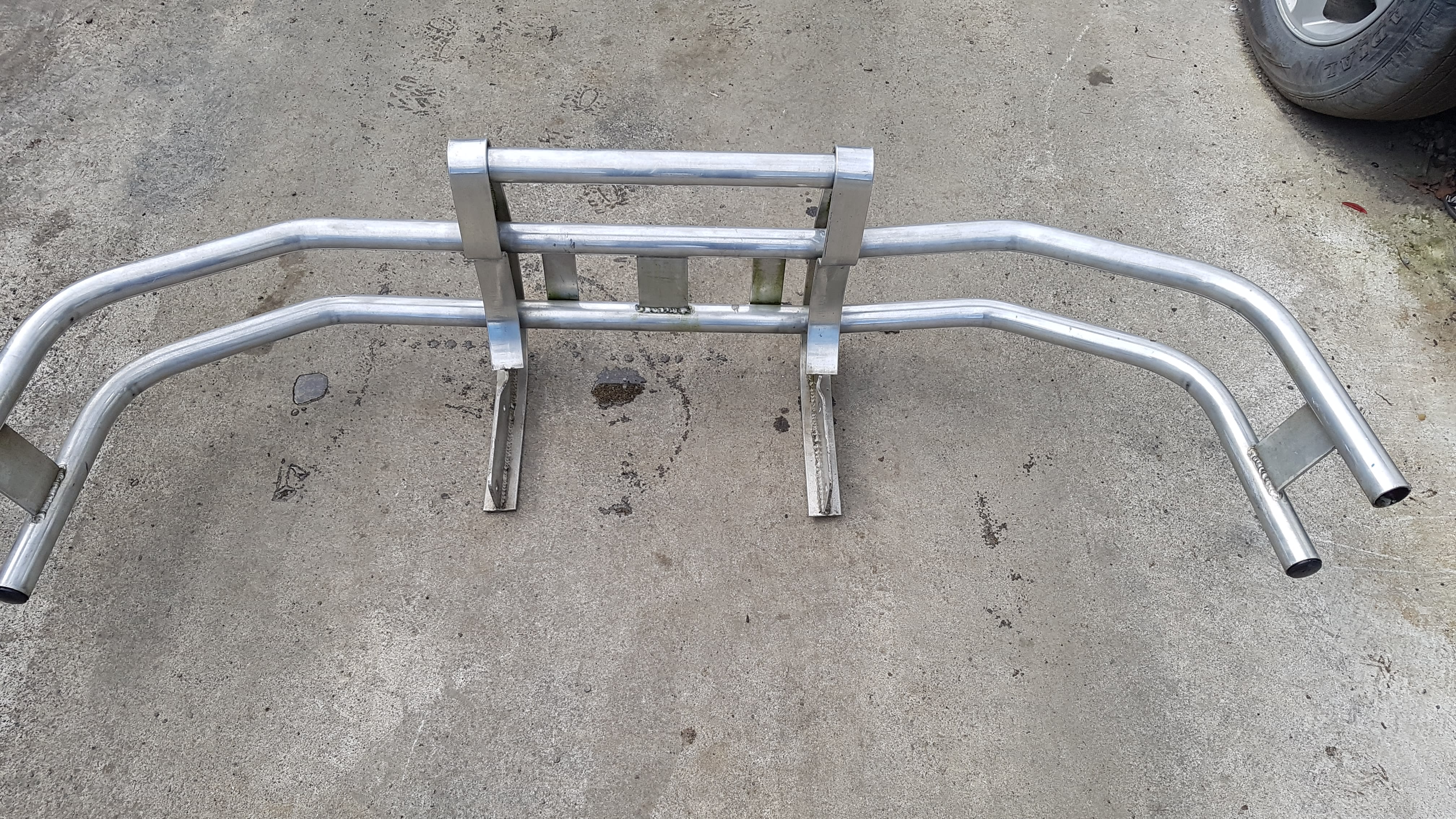 Mitsubishi L300 Chrome Bullbar